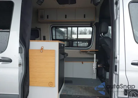 2022 Mercedes-Benz Sprinter 2500 Standard Roof V6 from USA, damaged, VIN W1Y4EBVY5NT094911